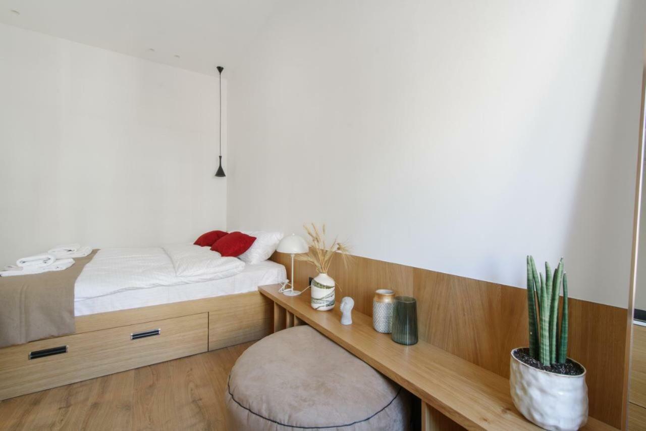 Sunrise Apartment リヴィウ エクステリア 写真